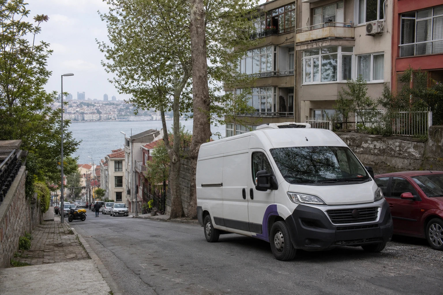 Üsküdar bölgesinde planlı adres servisini temsil eden araç